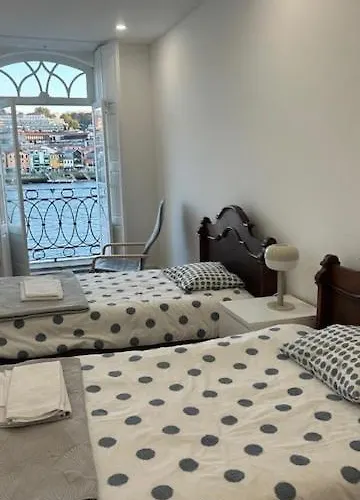 Ribeira Sao Nicolau 1 * بورتو